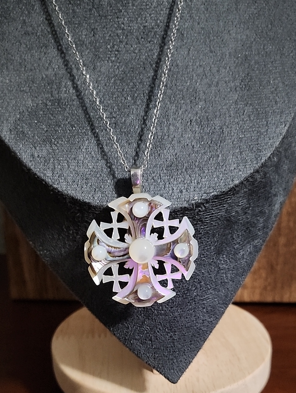 Mother-of-Pearl Cross Pendant Necklace in Silver Tone - Unbranded